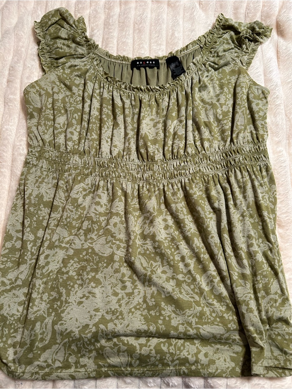 Axcess Olive Green Floral Smocked-Waist Tunic Top